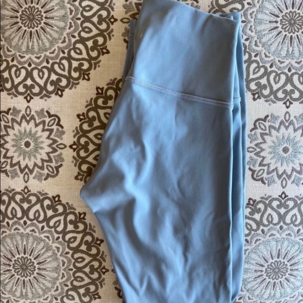 Lululemon Wunder Under - image 1